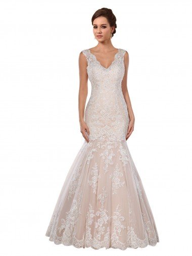 Affordable Classic Fit and Flare V-Neck Mermaid Lace Wedding Dress