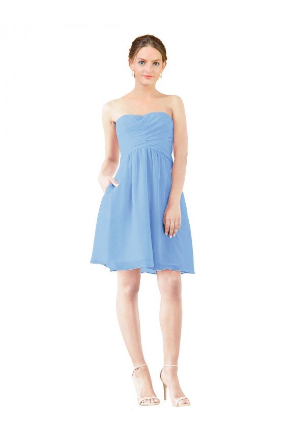 Affordable Short Knee Length Chiffon Cocktail Bridesmaid Dress with Twisted Strapless Sweetheart Neckline