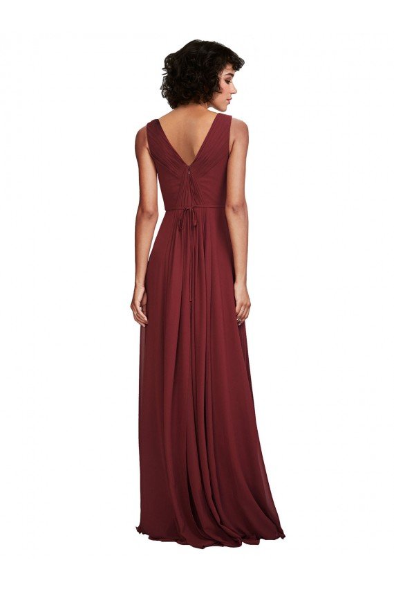 Affordable Sleeveless V-Neck Pleated Chiffon Bridesmaid Dress