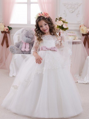 Affordable Ivory Ball Gown Bateau Neck Long Chapel Train Sleeveless Flower Girl Dress