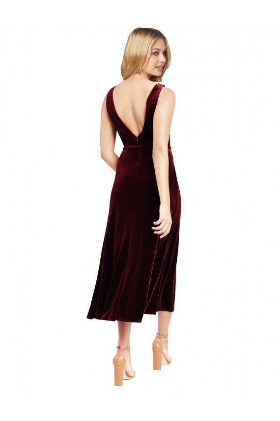 Affordable Daring Plunging V-Neckline Short Midi Cocktail Length Velvet Bridesmaid Dress / Prom Dress